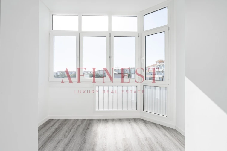 Apartamento T2 para Venda em Massamá e Monte Abraão Foto 15