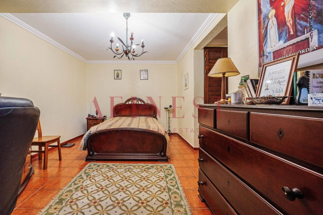 Moradia T7 para Venda em Carcavelos e Parede Foto 49