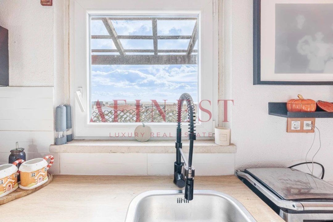 Moradia T7 para Venda em Carcavelos e Parede Foto 68