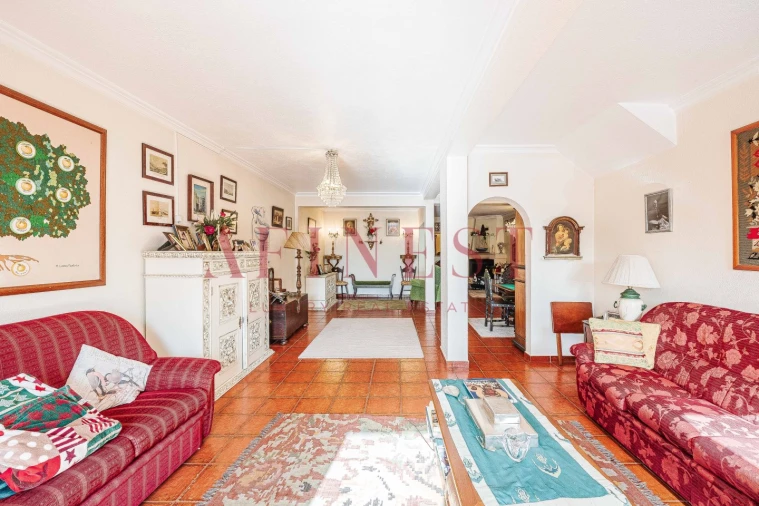 Moradia T7 para Venda em Carcavelos e Parede Foto 4