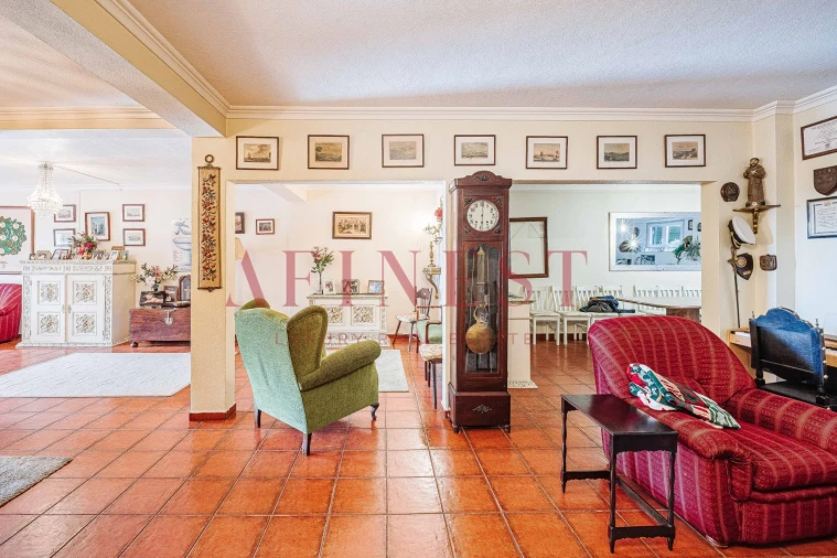 Moradia T7 para Venda em Carcavelos e Parede Foto 11