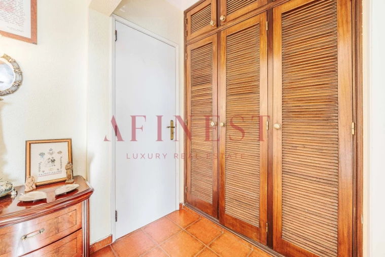 Moradia T7 para Venda em Carcavelos e Parede Foto 39