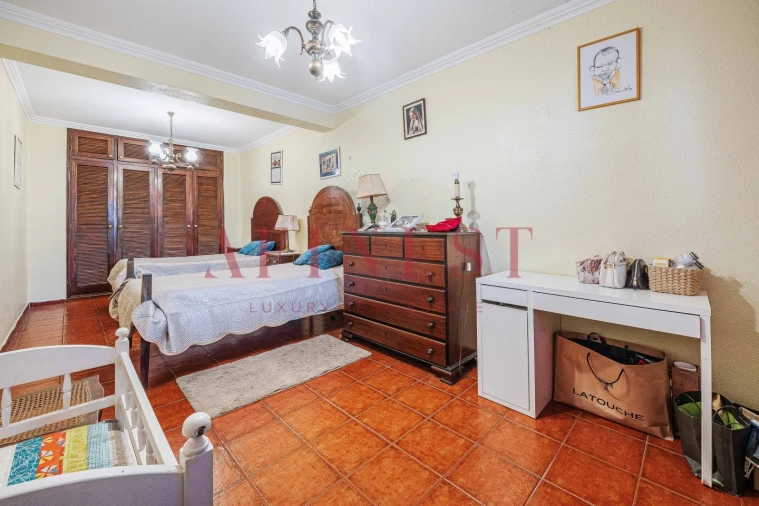 Moradia T7 para Venda em Carcavelos e Parede Foto 52