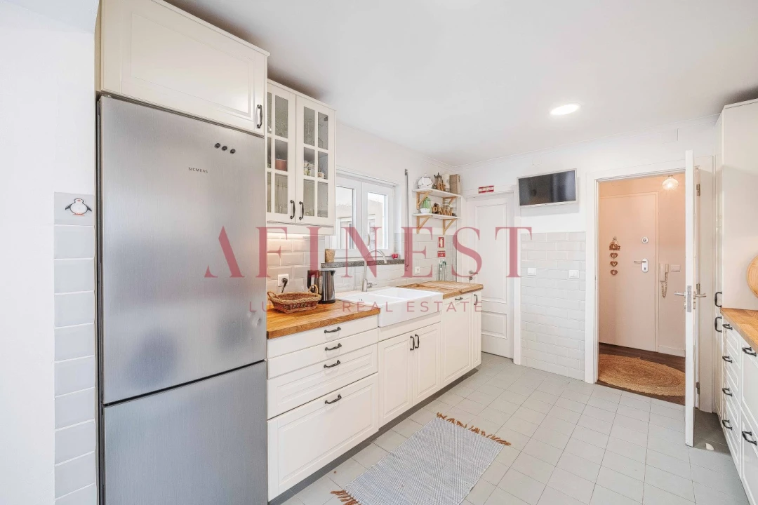 Moradia T4 para Venda em Carcavelos e Parede Foto 13