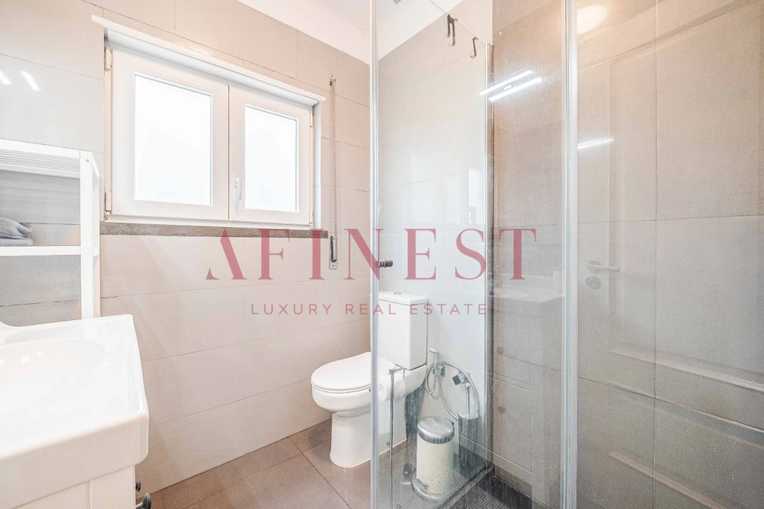 Moradia T4 para Venda em Carcavelos e Parede Foto 54