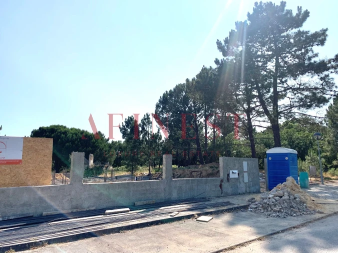 Moradia T3 para Venda em Sesimbra (Castelo) Foto 14