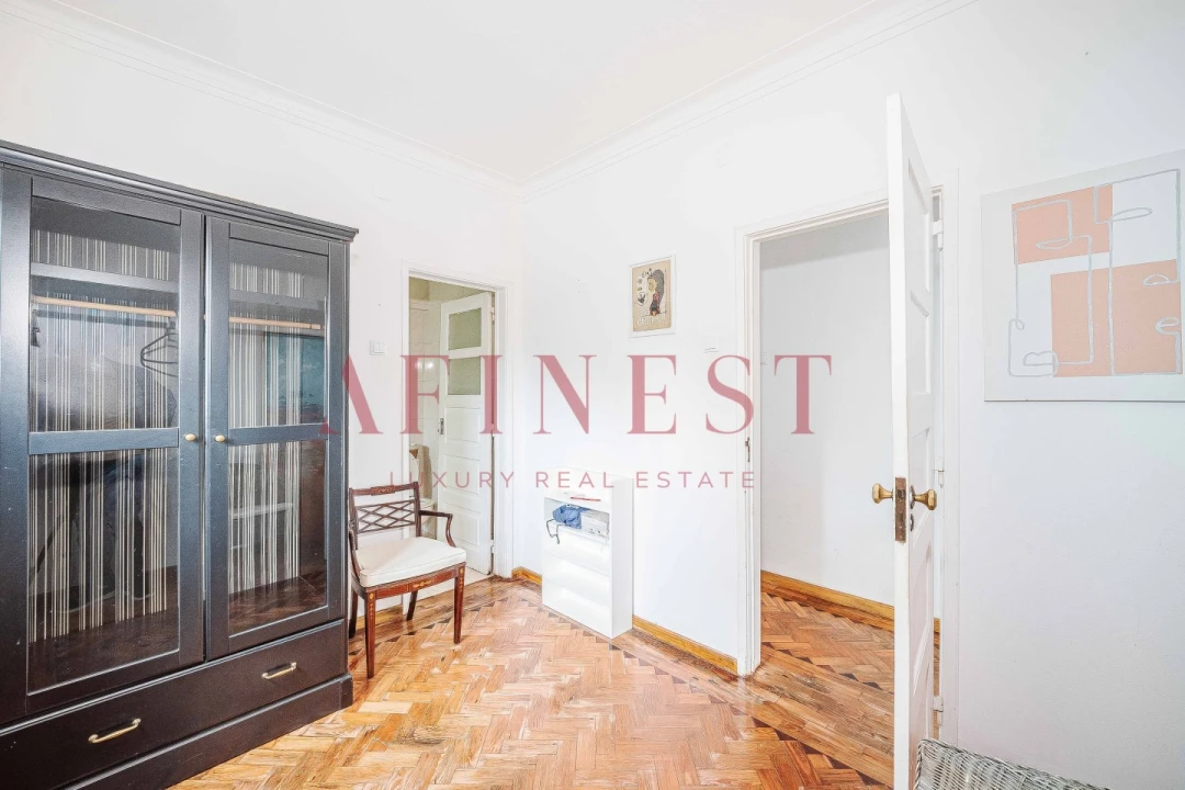 Moradia T4 para Venda em Algés, Linda-A-Velha e Cruz Quebrada-Dafundo Foto 14