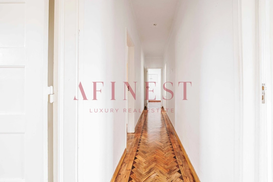 Moradia T4 para Venda em Algés, Linda-A-Velha e Cruz Quebrada-Dafundo Foto 25