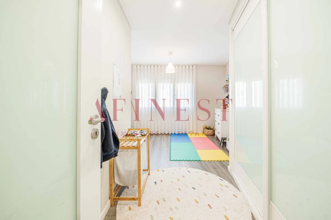 Apartamento T3 para Venda em Ramada e Caneças Foto 24