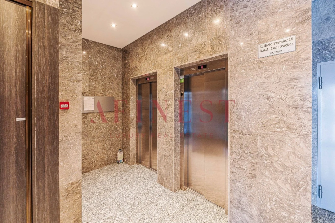 Apartamento T3 para Venda em Ramada e Caneças Foto 44