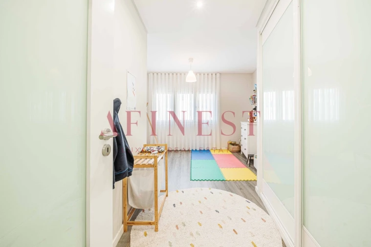 Apartamento T3 para Venda em Ramada e Caneças Foto 24