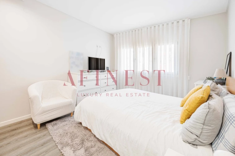 Apartamento T3 para Venda em Ramada e Caneças Foto 34