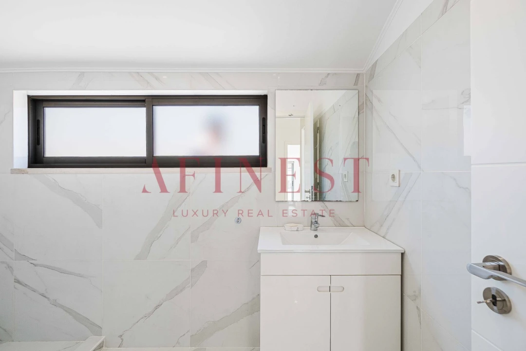 Apartamento T4 para Venda em Cascais e Estoril Foto 40