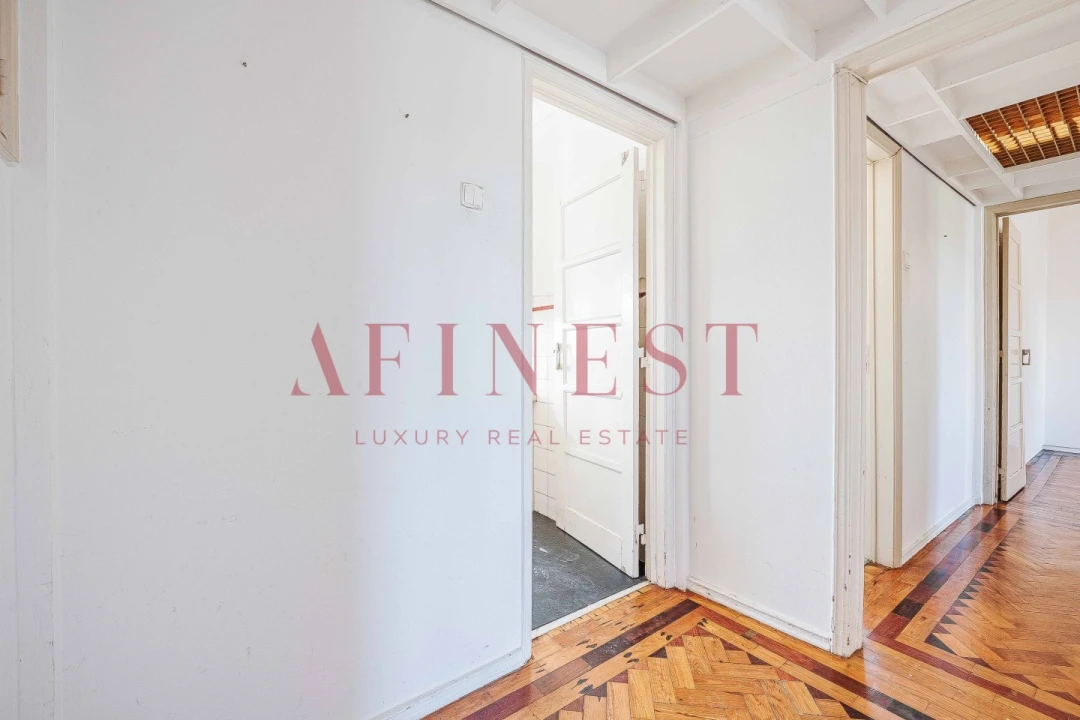 Apartamento T2 para Venda em Penha de França Foto 32