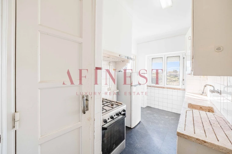 Apartamento T2 para Venda em Penha de França Foto 7