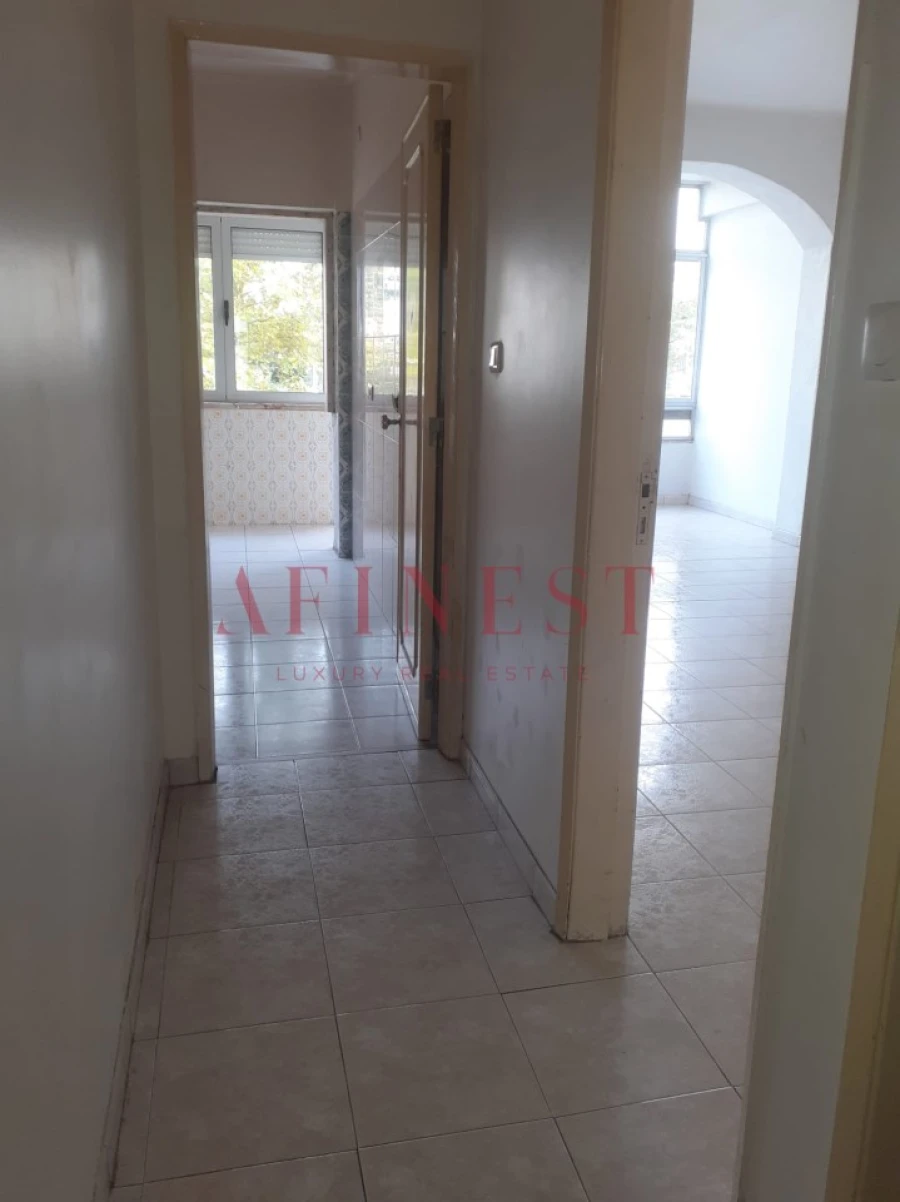 Apartamento T2 para Venda em Oeiras e São Julião da Barra, Paço de Arcos e Caxias Foto 10