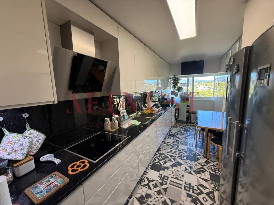 Apartamento T3 para Venda em Cascais e Estoril Foto 2