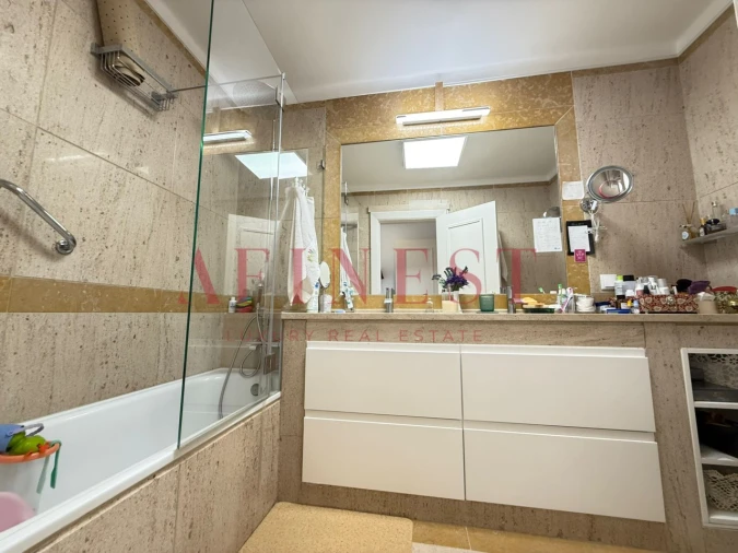 Apartamento T3 para Venda em Cascais e Estoril Foto 16