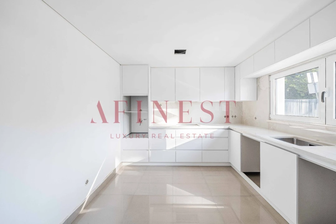 Moradia T4 para Venda em Cascais e Estoril Foto 4