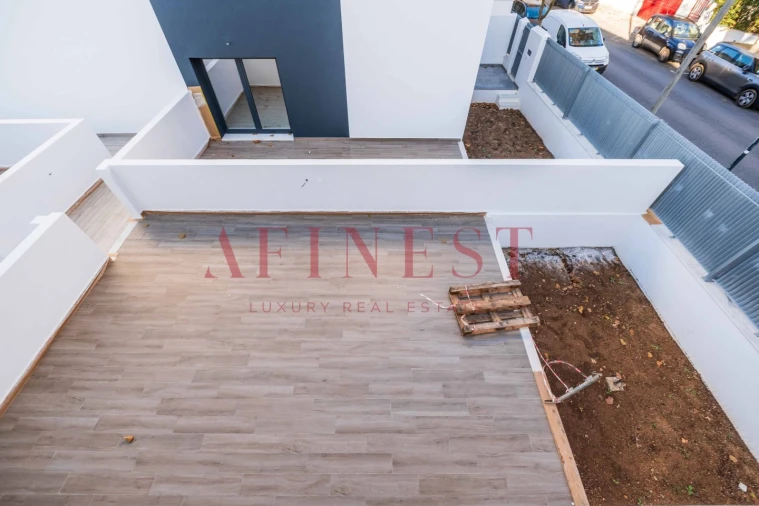 Moradia T4 para Venda em Cascais e Estoril Foto 30