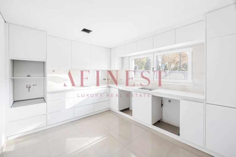 Moradia T4 para Venda em Cascais e Estoril Foto 5