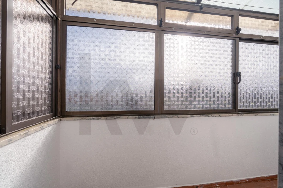 Apartamento T2 para Venda em Eiras e São Paulo de Frades Foto 5