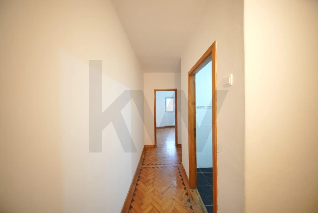 Moradia T4 para Venda em Rio Maior Foto 12