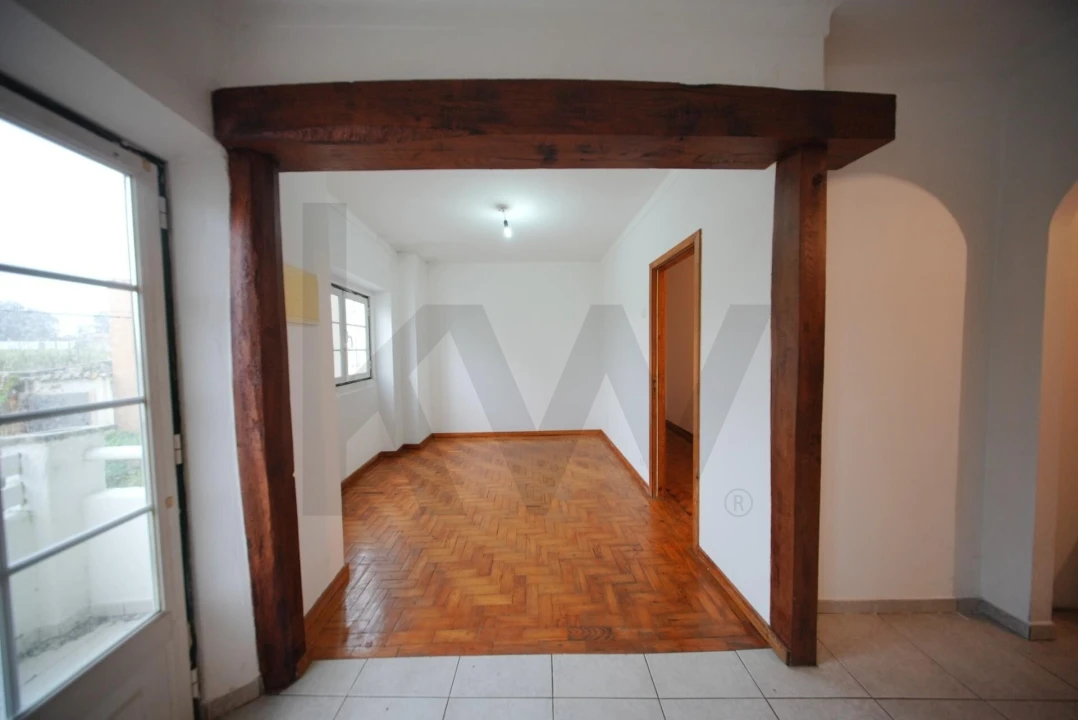 Moradia T4 para Venda em Rio Maior Foto 8