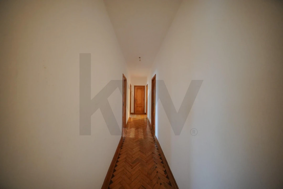 Moradia T4 para Venda em Rio Maior Foto 14