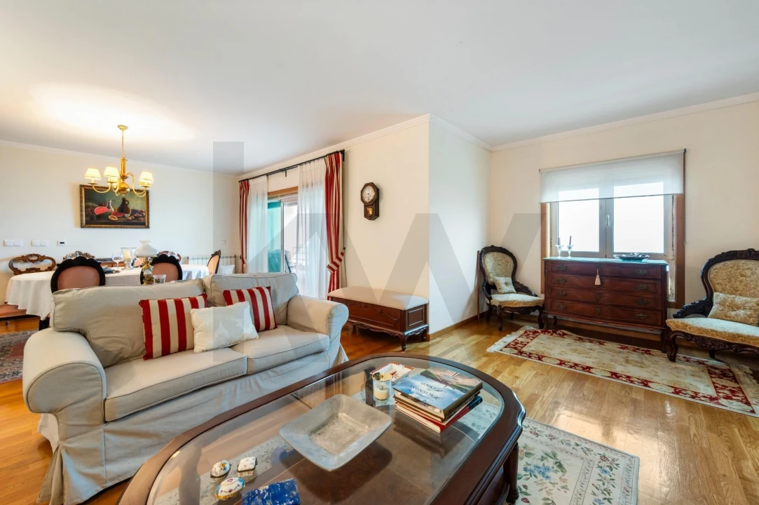 Apartamento T3 para Venda em Algés, Linda-A-Velha e Cruz Quebrada-Dafundo Foto 13