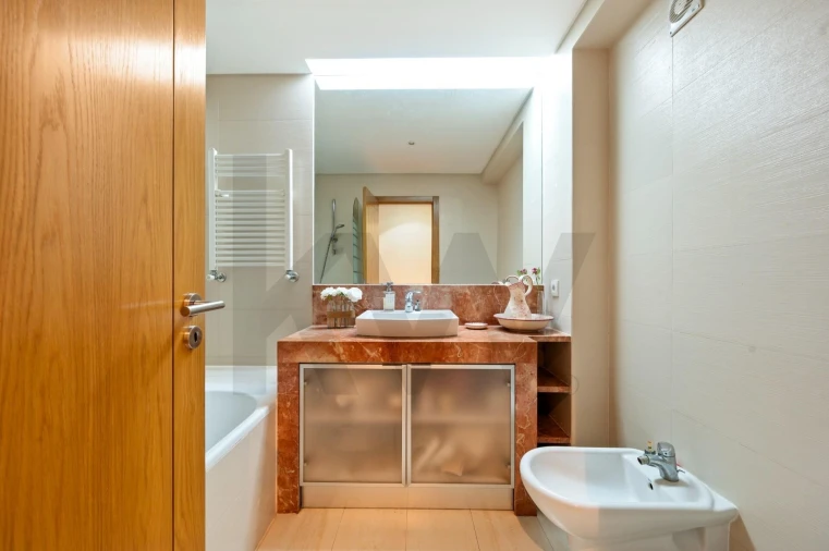 Apartamento T3 para Venda em Algés, Linda-A-Velha e Cruz Quebrada-Dafundo Foto 32