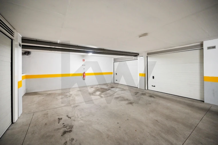 Apartamento T3 para Venda em Algés, Linda-A-Velha e Cruz Quebrada-Dafundo Foto 34