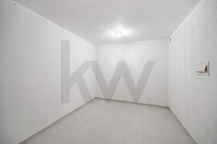 Apartamento T3 para Venda em Algés, Linda-A-Velha e Cruz Quebrada-Dafundo Foto 35