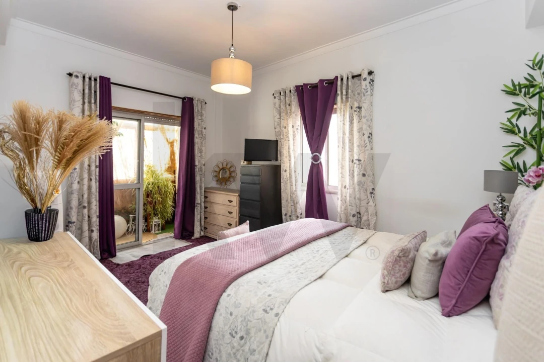 Apartamento T2 para Venda em Amora Foto 14