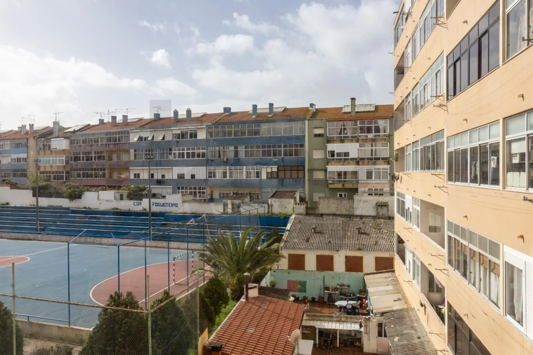 Apartamento T2 para Venda em Amora Foto 22