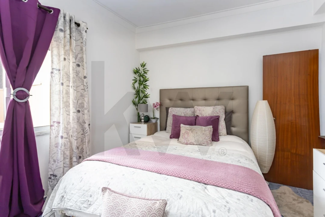 Apartamento T2 para Venda em Amora Foto 13