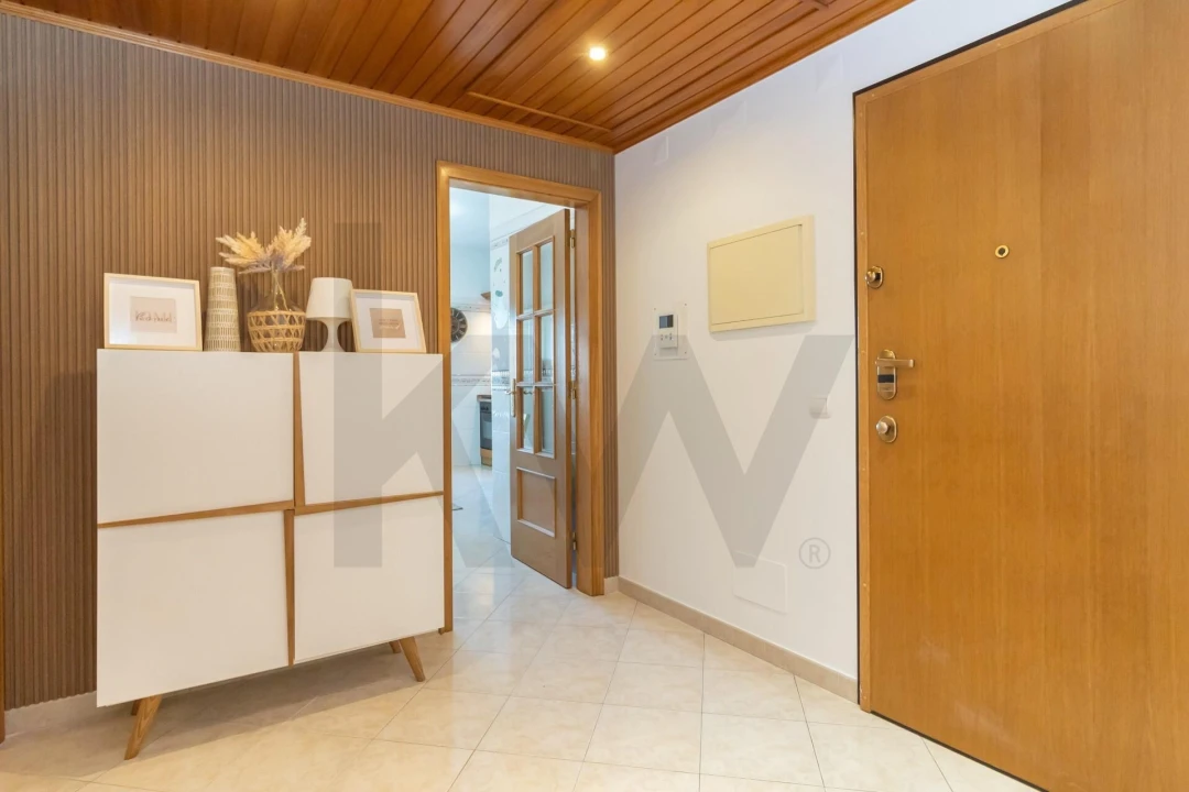 Apartamento T2 para Arrendamento em Amora Foto 32