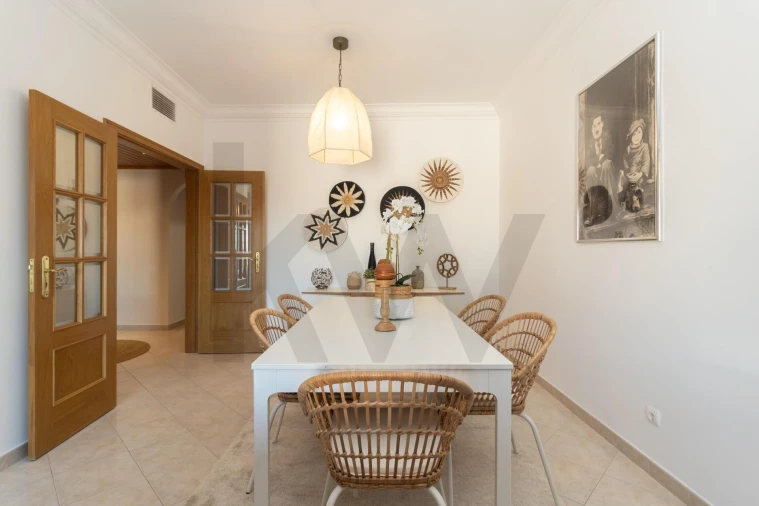 Apartamento T2 para Arrendamento em Amora Foto 3