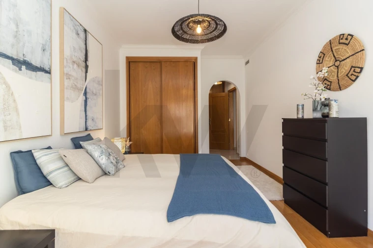 Apartamento T2 para Arrendamento em Amora Foto 24