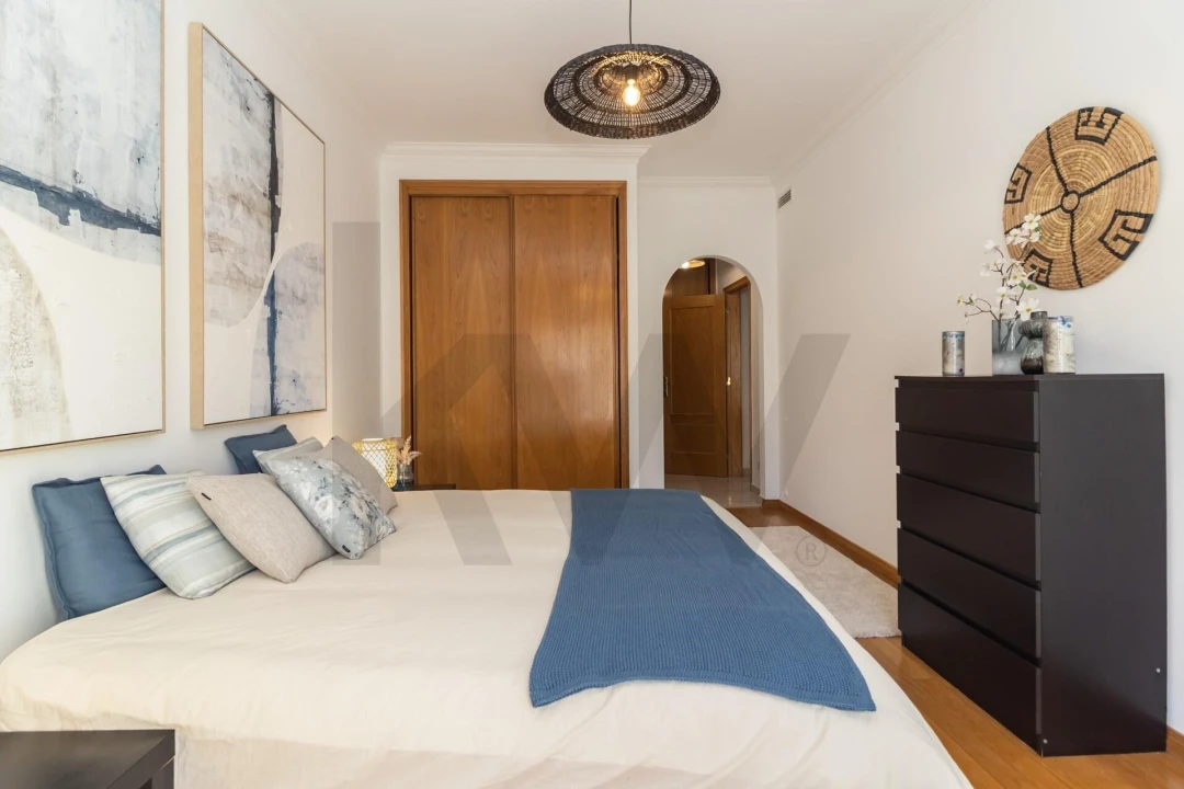Apartamento T2 para Arrendamento em Amora Foto 24