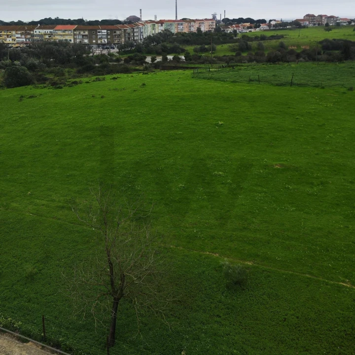 Apartamento T2 para Venda em Seixal, Arrentela e Aldeia de Paio Pires Foto 13