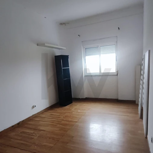 Apartamento T2 para Venda em Seixal, Arrentela e Aldeia de Paio Pires Foto 3