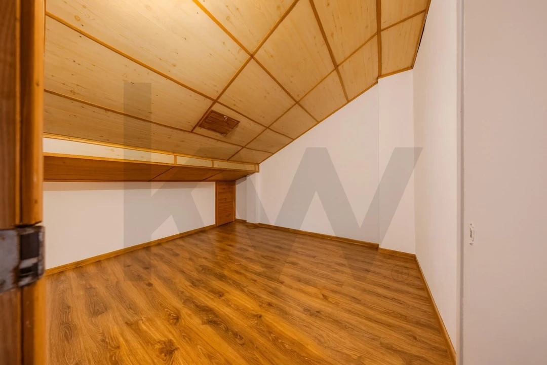 Apartamento T3 para Venda em Massamá e Monte Abraão Foto 37