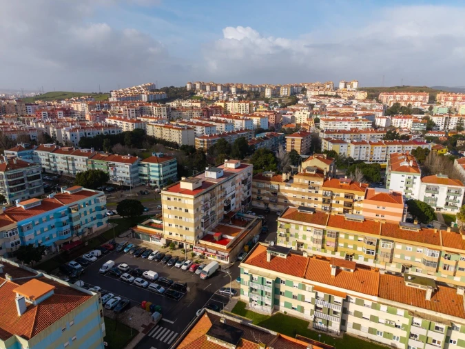 Apartamento T3 para Venda em Massamá e Monte Abraão Foto 42