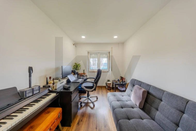 Apartamento T3 para Venda em Massamá e Monte Abraão Foto 7