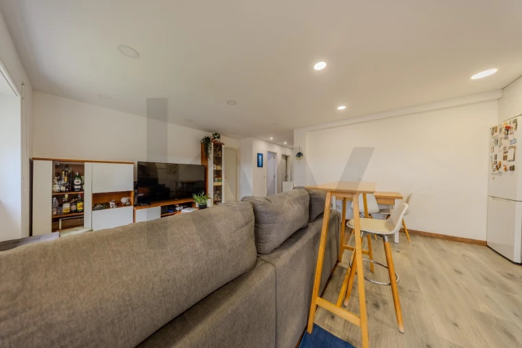 Apartamento T3 para Venda em Massamá e Monte Abraão Foto 5