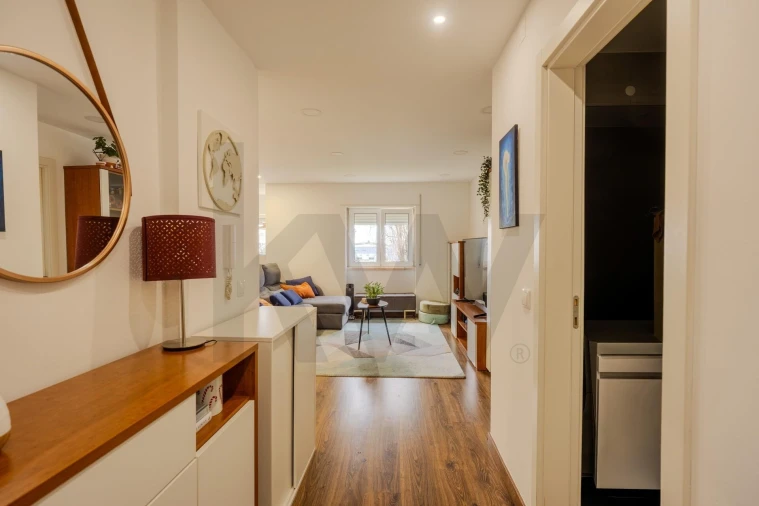 Apartamento T3 para Venda em Massamá e Monte Abraão Foto 11