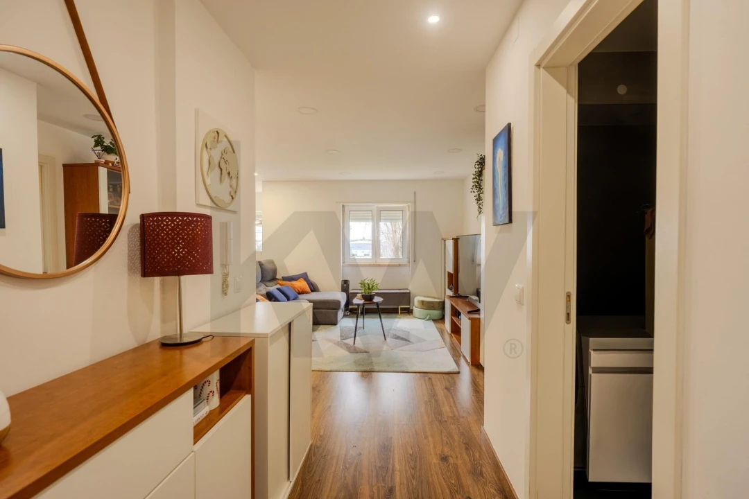 Apartamento T3 para Venda em Massamá e Monte Abraão Foto 11