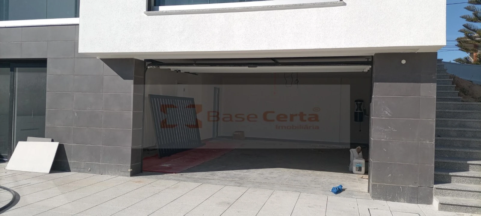 Moradia T4 para Venda em Corroios Foto 7