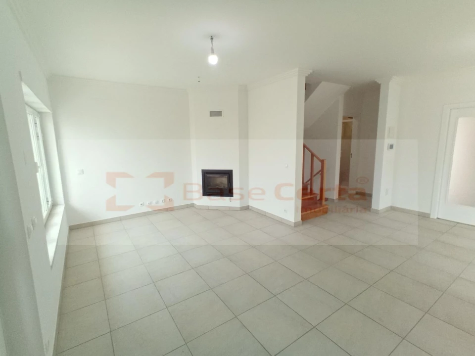 Moradia T4 para Venda em Ericeira Foto 6